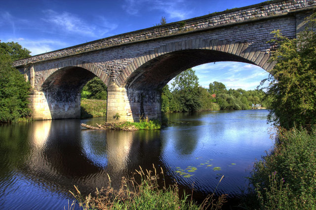 Railway viaduct at Tadcaster (Photo credit: Andrew Whale - CCL)